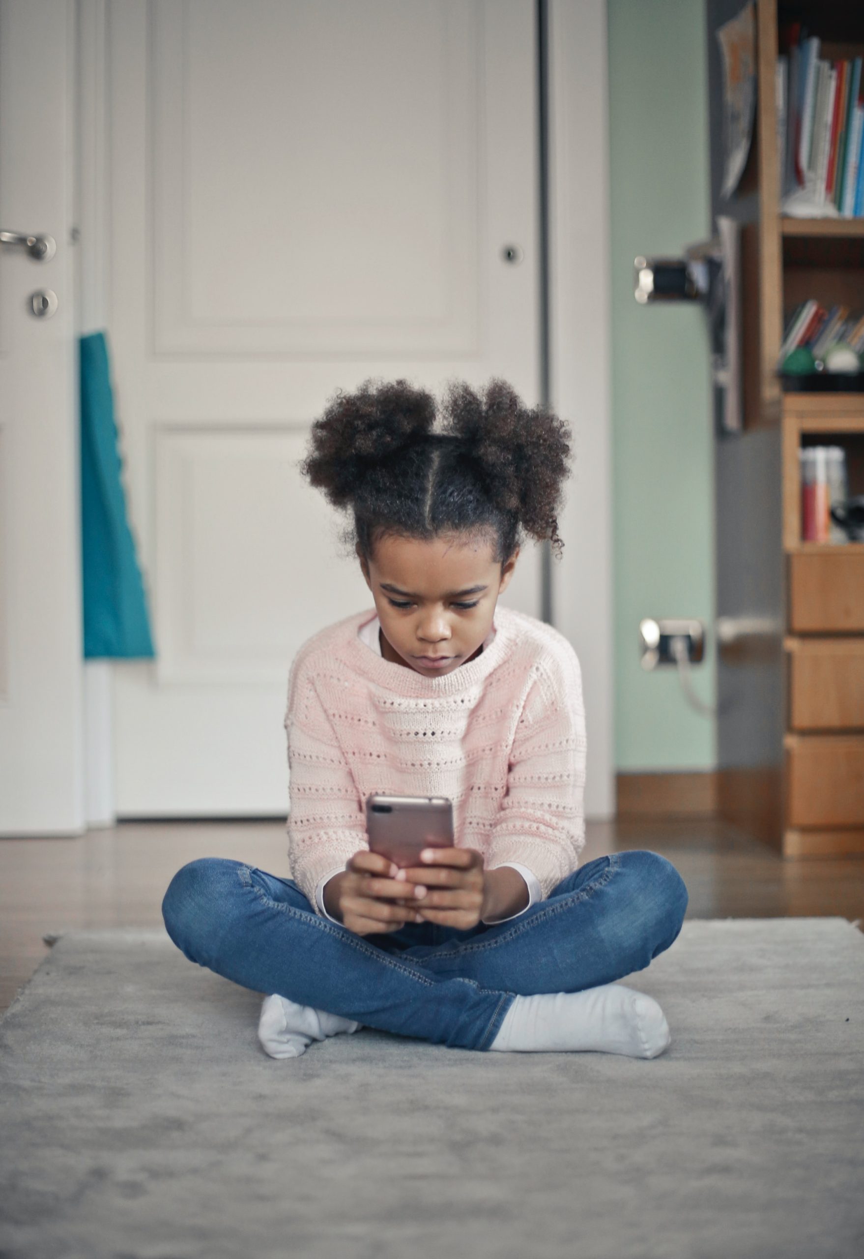 Cyberbullying intervention strategies for parents